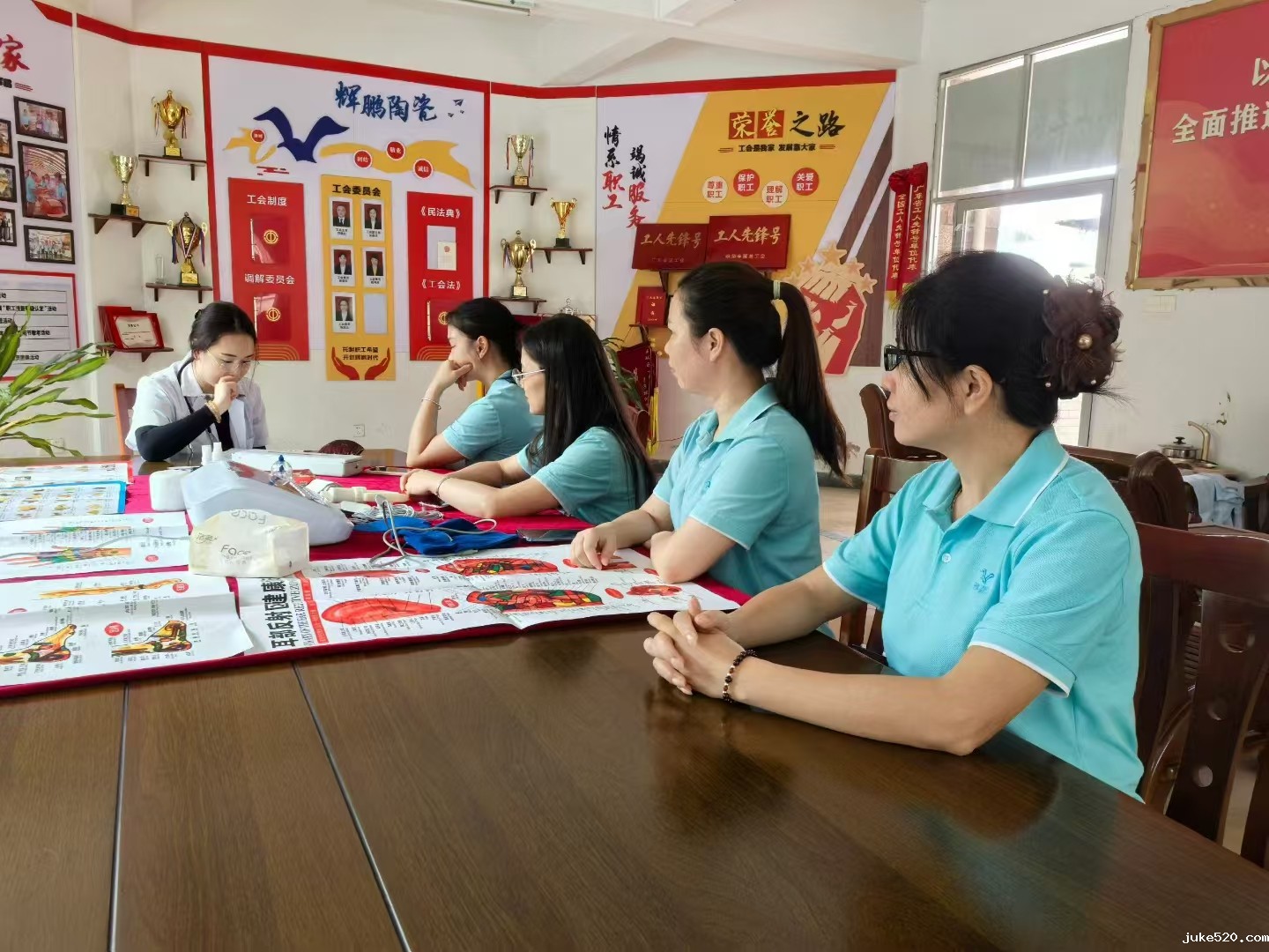 	 九方摘要2025第18期