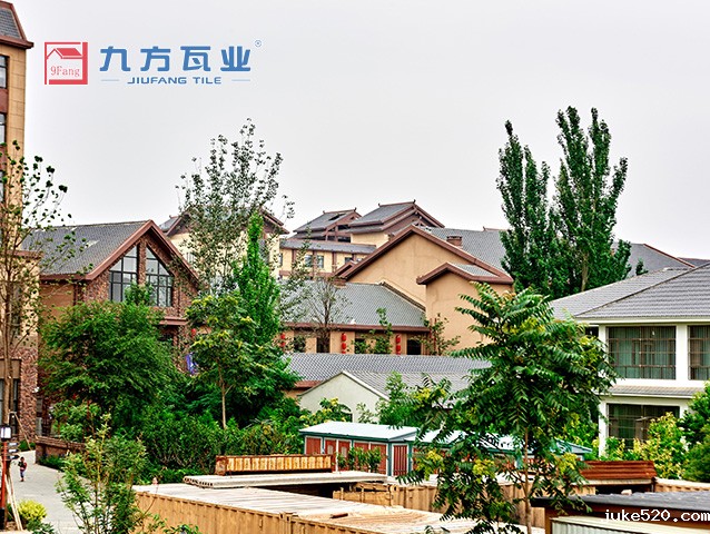 西部温泉小镇